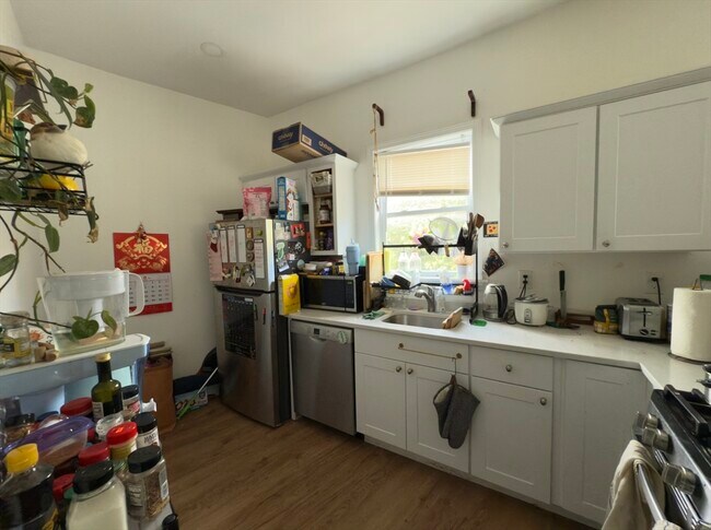 Photo - 112 South St Unit 2