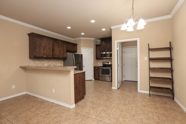 Photo - 3110 Claremont Dr