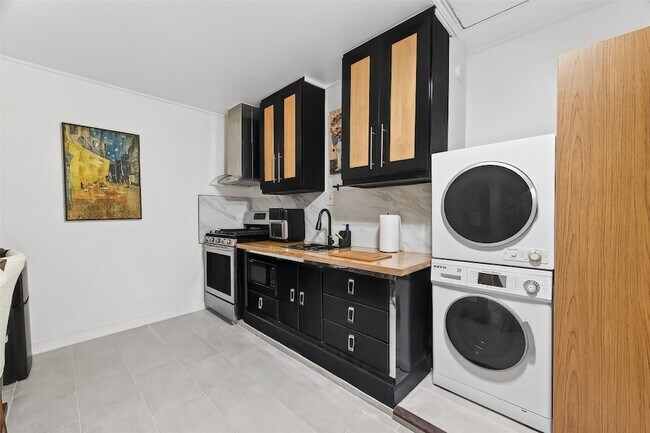 Photo - 4423 Sloangate Dr Unit A