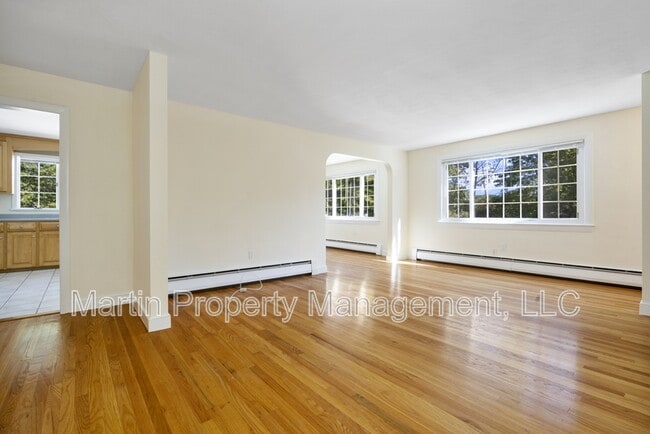 Photo - 27 Hermon St