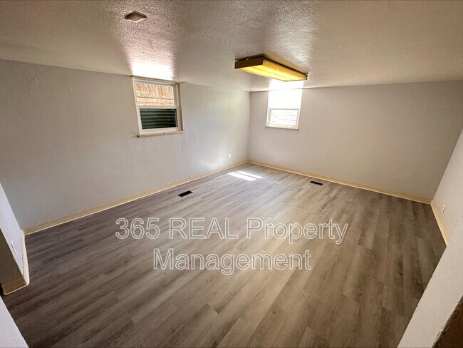 Photo - 1227 12th Ave Unit 1