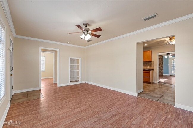 Photo - 2726 W Cavett Dr