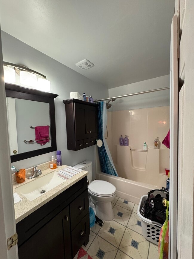 Photo - 1568 Harrier Ln