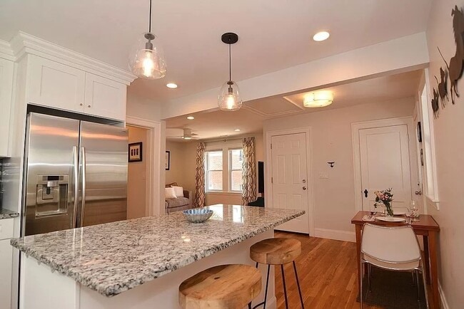 Photo - 142 Trapelo Rd Unit 142