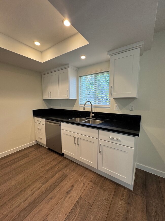 Photo - 208 Oswego Ave Unit 1