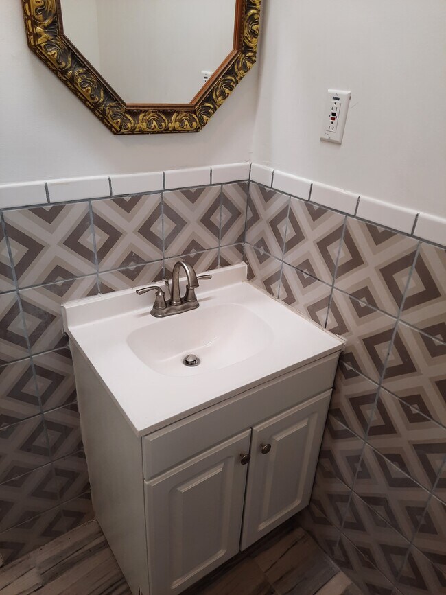 353 Pierce Ave Townhome Townhome Rental in MaconBibb County GA