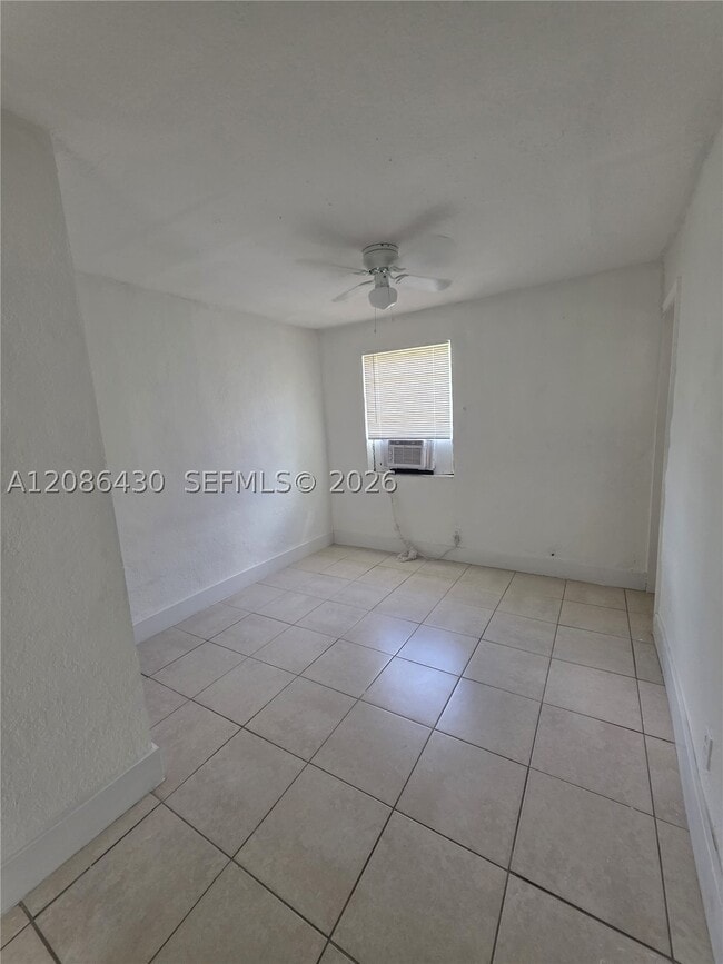 5731 Flagler St Unidad 3