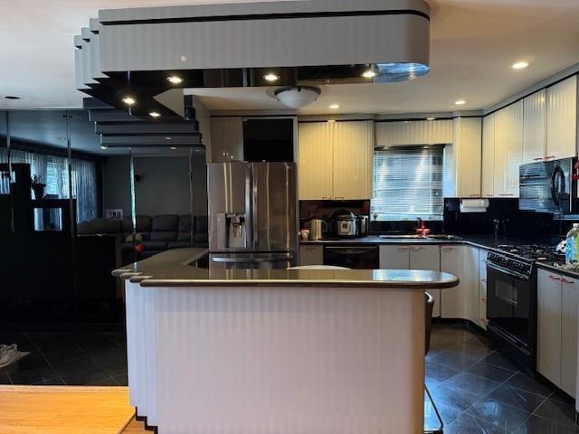 187 Bay 31st St Unit 1
