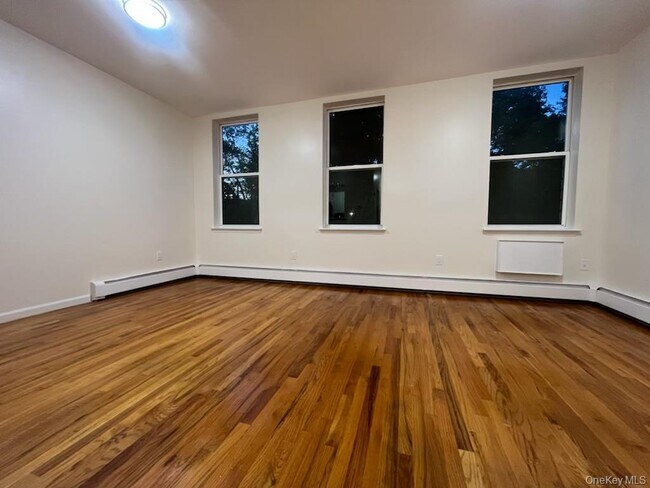 Photo - 94 Marion St Unit 2