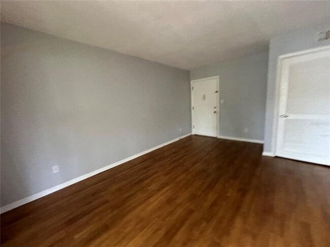Photo - 142 Springwood Cir Unit D