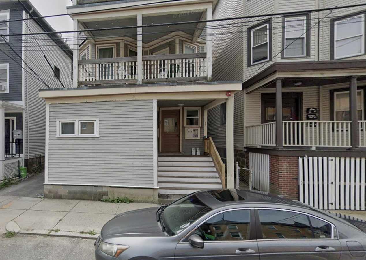 Photo - 99 Calumet St Apartments Unit 1