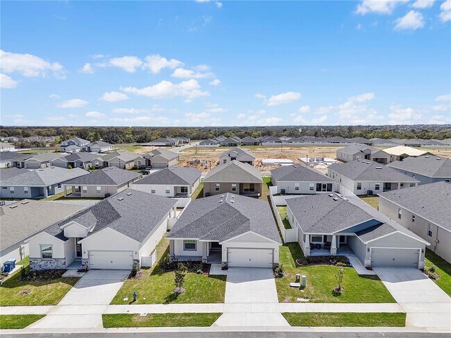 Photo - 1460 Fleur Dr