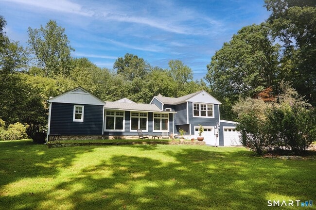 17 Old Mill Rd