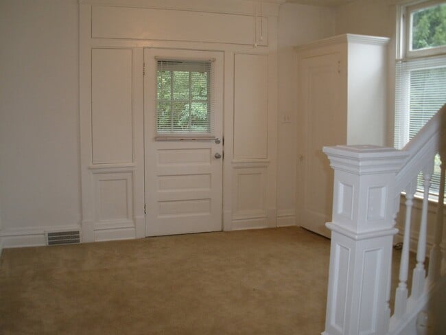 Photo - 1715 Jackson St Unit Apt 1