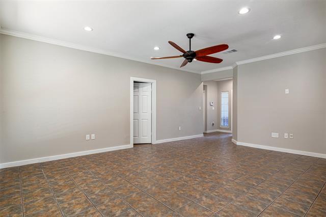 Photo - 757 Tanglewood Dr