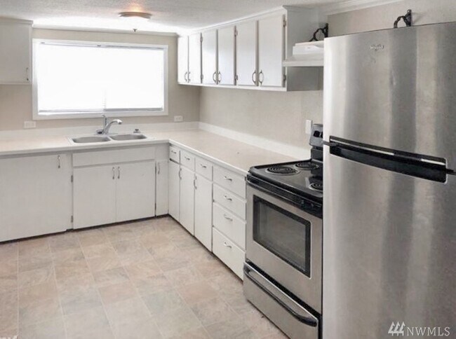 Photo - 8802 Forest Rd SW