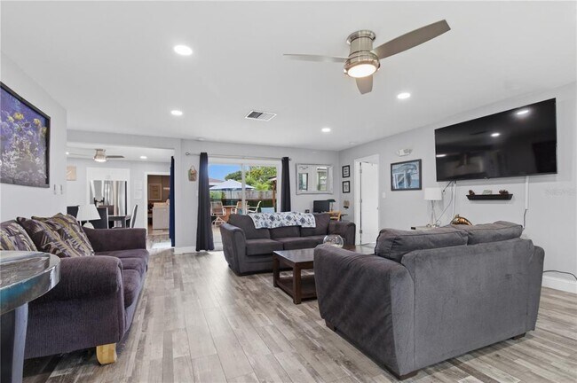Photo - 709 Highland Ave