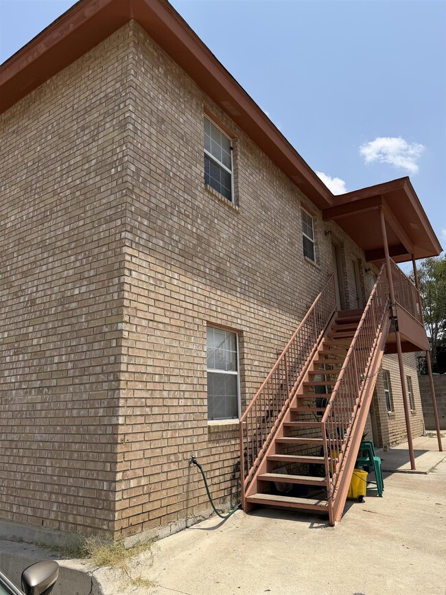 Photo - 2601 Springfield Ave
