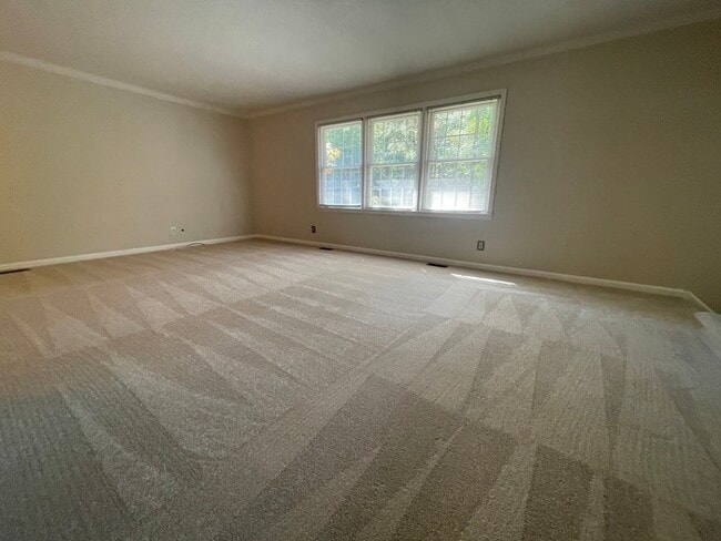 Chapel Hill 4 Br Home For Rent