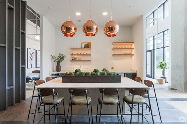 Interior Photo - Halcyon Grand