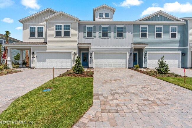 Building Photo - 295 Cherry Elm Dr Rental