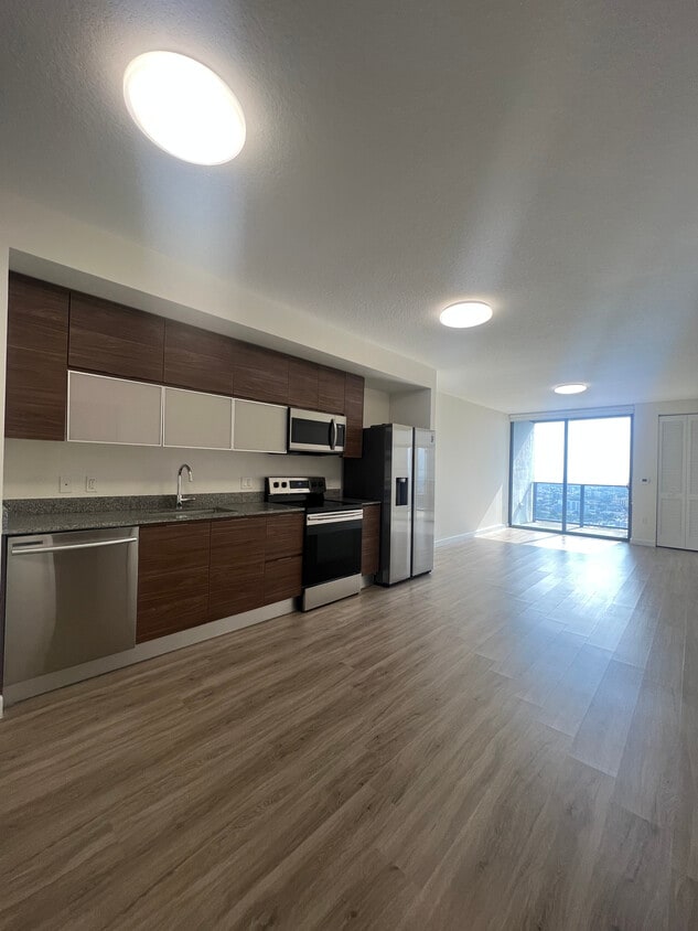Photo - 1149 NW 1st Pl (Miami, FL)