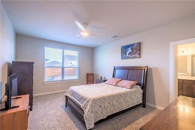 Photo - 5501 Bonneville Bend