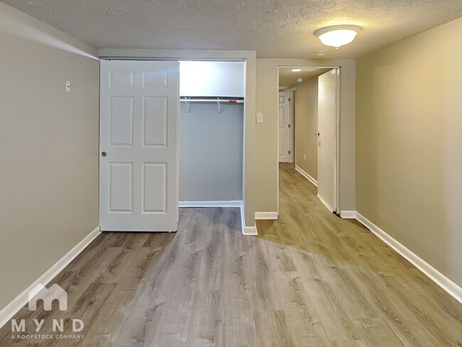 Photo - 4514 Errington Rd