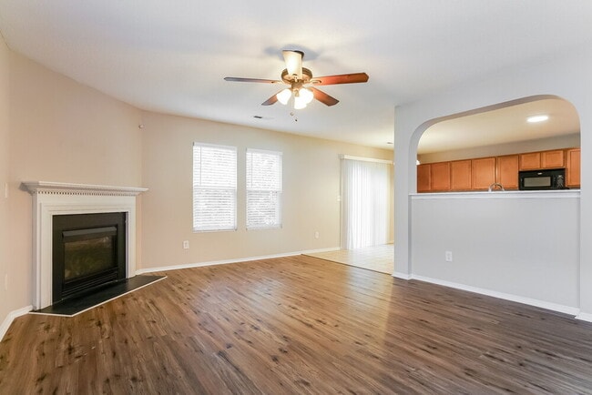 2232 Ballston Pl