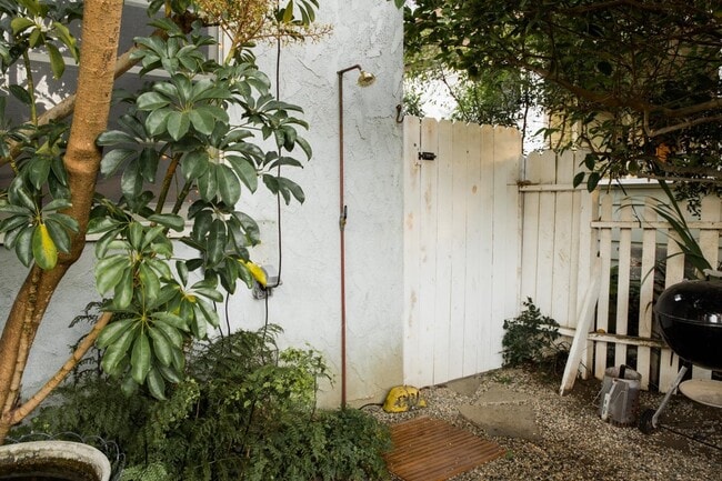 Photo - VENICE BEACH COTTAGE Unidad 46