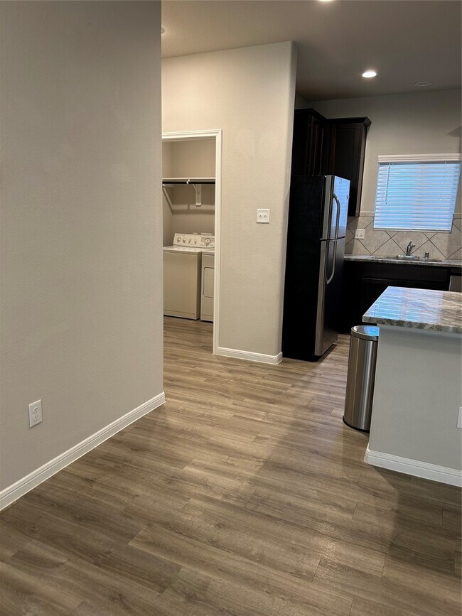 Photo - 6511 Wenlock Dr