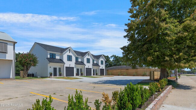 Photo - 424 Eraste Landry Rd