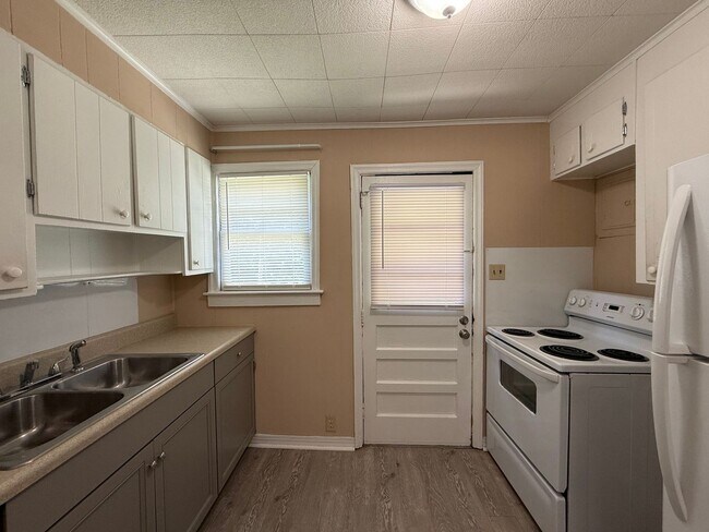 1343 Steed St Unit 1343 Steed Street