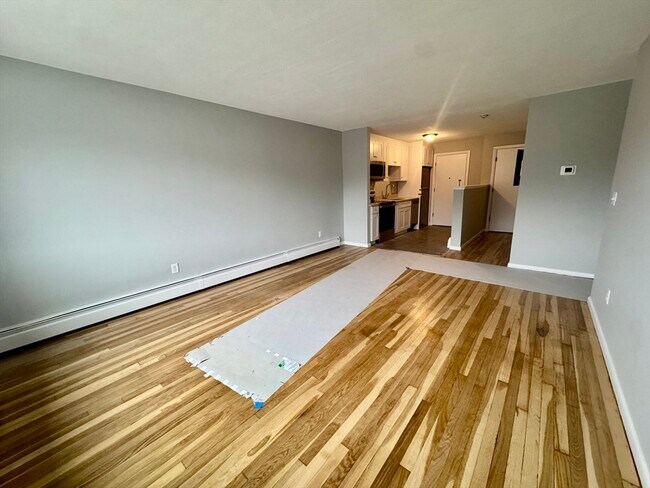 Photo - 97 Spring St Unit B7