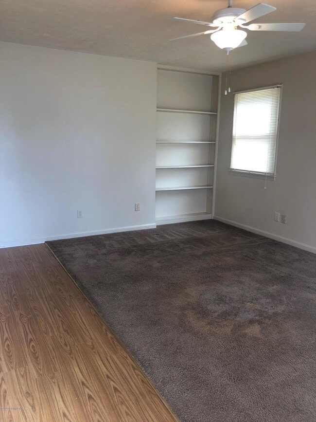 Photo - 9616 Elm Lake Dr