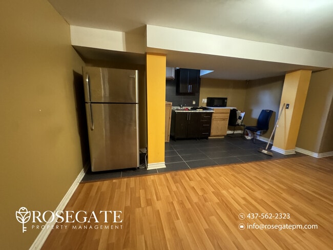 Photo - 1-Bedroom Basement Apartment with Internet Included – Mississauga Unit 2