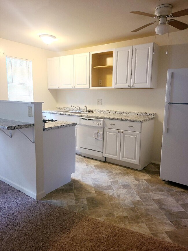 Leesburg Apartments HydePark/Oakley Cincinnati, OH