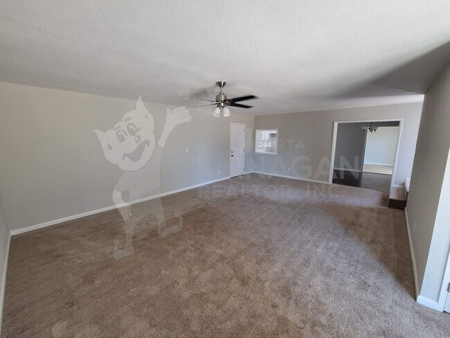 Photo - 3 Bedroom/ 3 Bathroom COUNTRY HOME