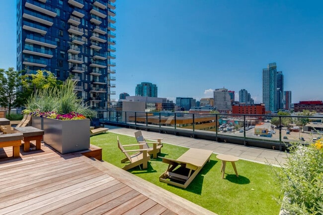 Photo - 620-610 10 Ave SW Unit ID1222985P