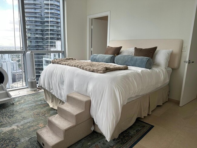 Photo - 1060 Brickell Ave Unit 3711