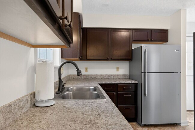 Photo - 11530 Tomahawk Trail W