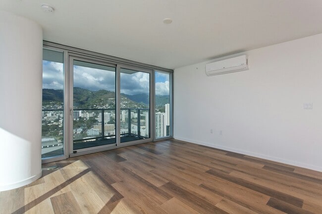 Photo - 1515 Liona St Unit 3518