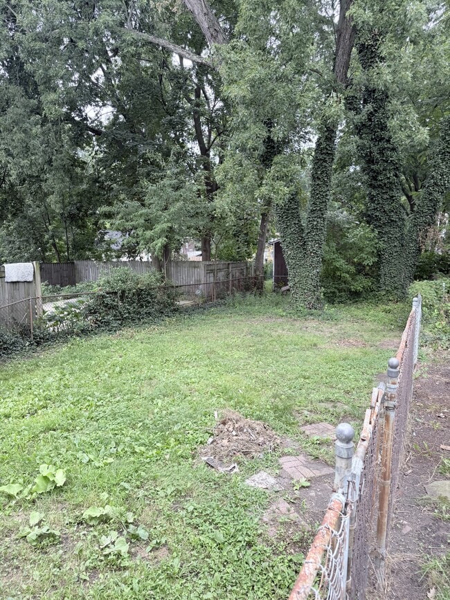 Photo - 512 Inman St