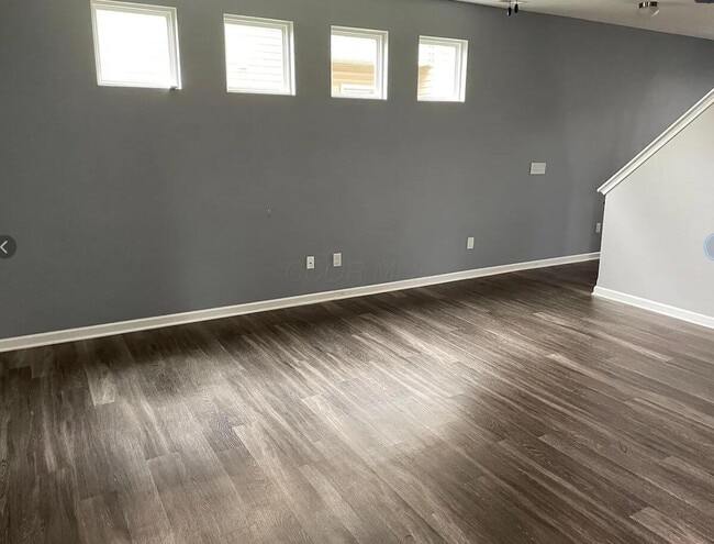 Photo - 5642 Alliance Way