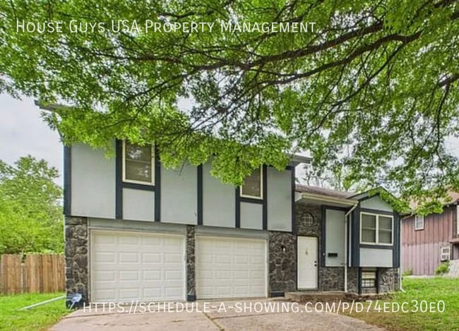 Building Photo - 12006 Smalley Ave