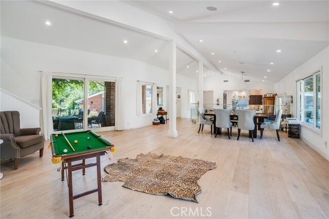 Building Photo - 23760 Oakfield Rd