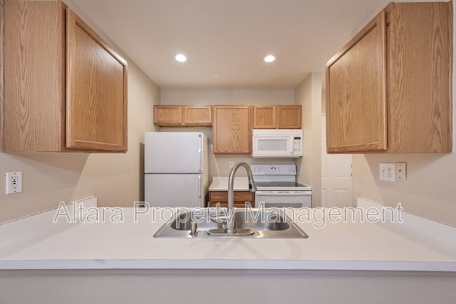 Photo - 407 S Memphis Way Unit Apt 203