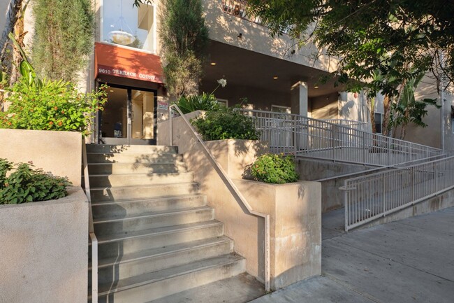 Building Photo - 9610 Zelzah Ave Rental