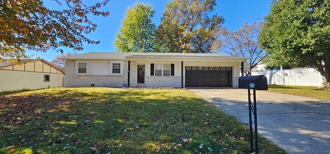 Photo - 313 Britanna Dr