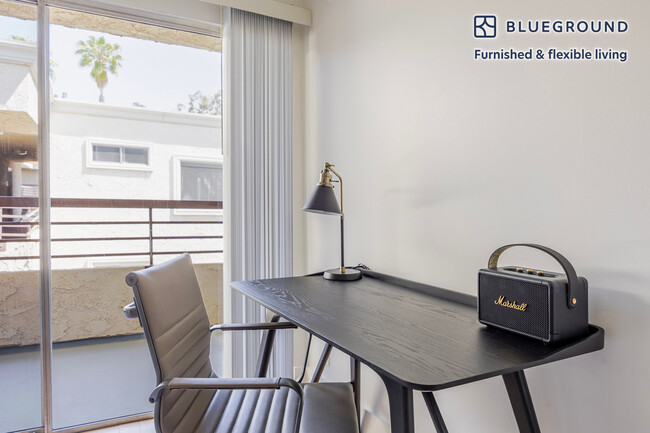 Photo - 7230 Franklin Ave Unidad FL3-ID1356